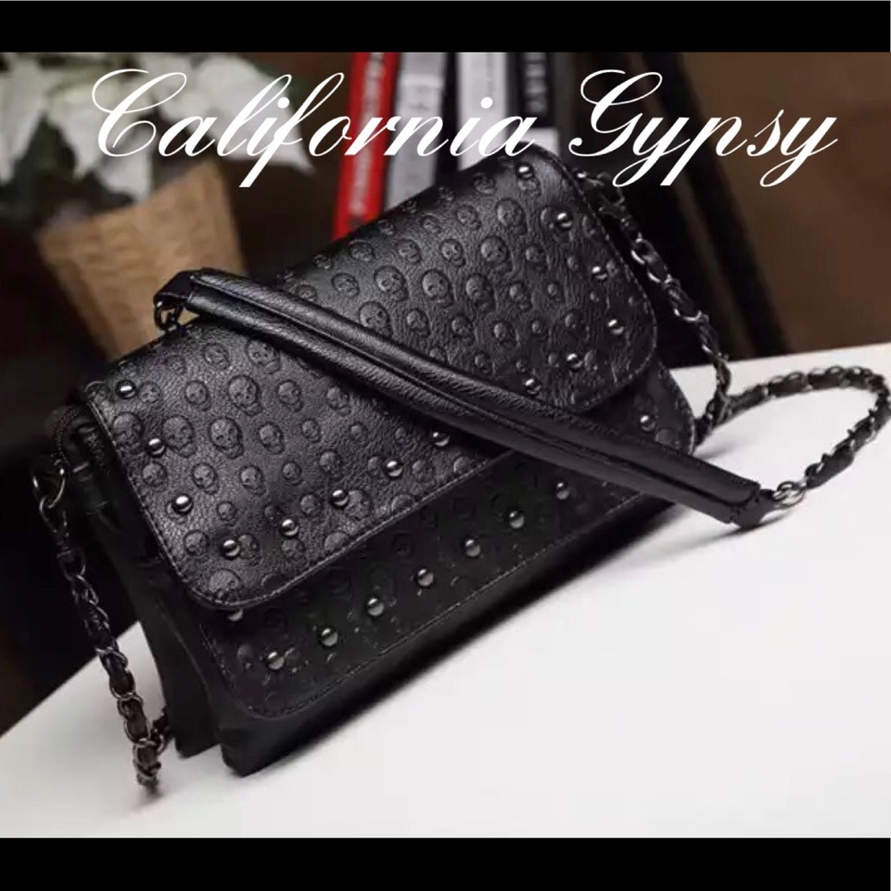 Large Studded Skull Crossbody Bag - Picture 5 of 10